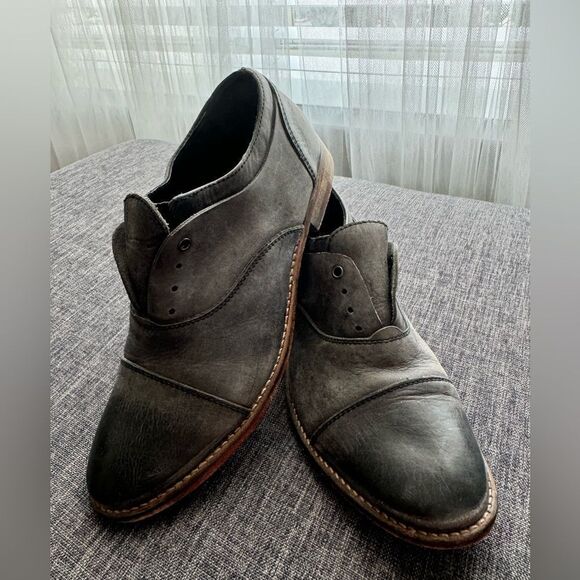 Free People Leather Slip On Oxford Shoe Distressed
Gray (Sz 6) EU 37 - Picture 7 of 9